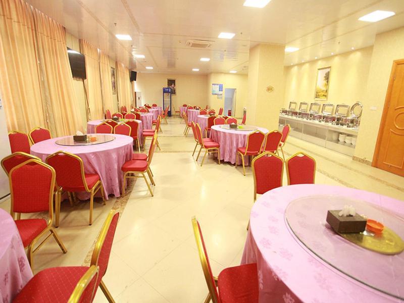 Vienna International Hotel Guigang Hecheng Road מראה חיצוני תמונה